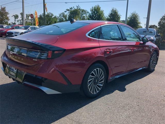 new 2024 Hyundai Sonata Hybrid car, priced at $30,885