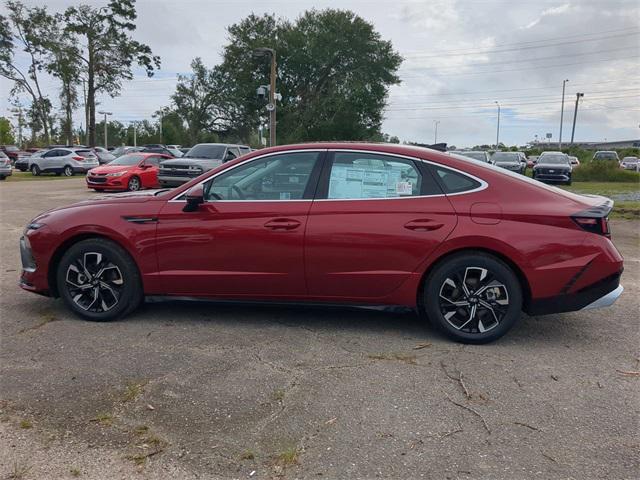 new 2024 Hyundai Sonata car, priced at $27,750