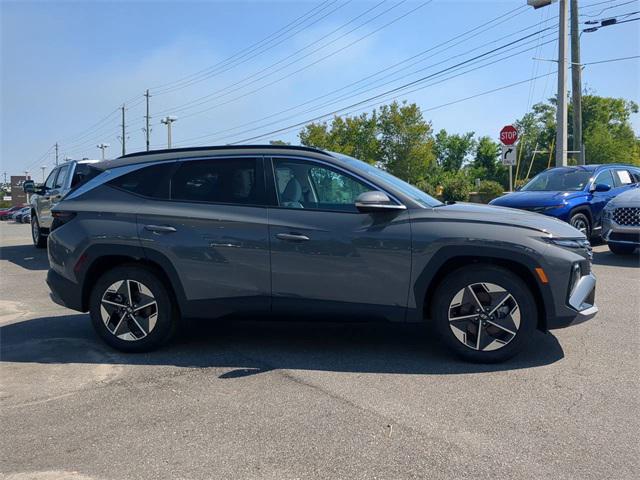new 2025 Hyundai Tucson car, priced at $33,979