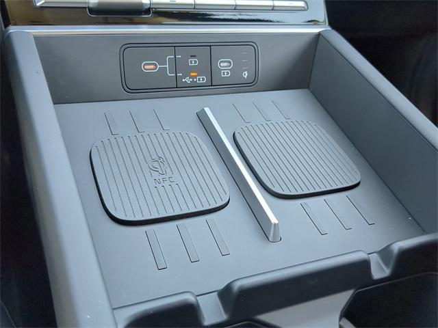 new 2025 Hyundai Santa Fe car, priced at $35,568