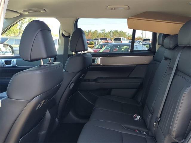 new 2025 Hyundai Santa Fe car, priced at $35,568