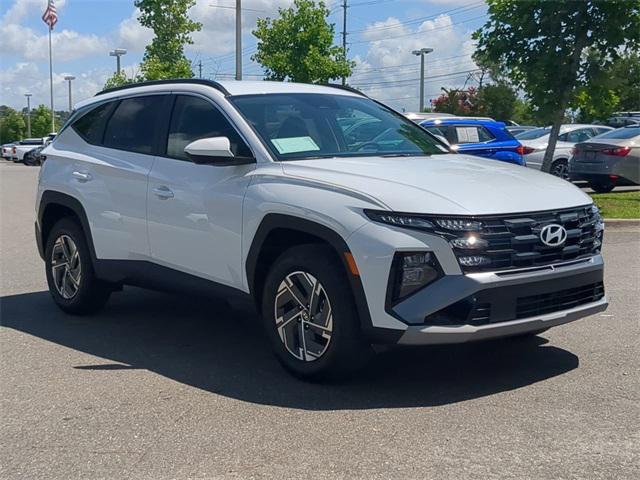 new 2025 Hyundai TUCSON Hybrid car, priced at $33,782