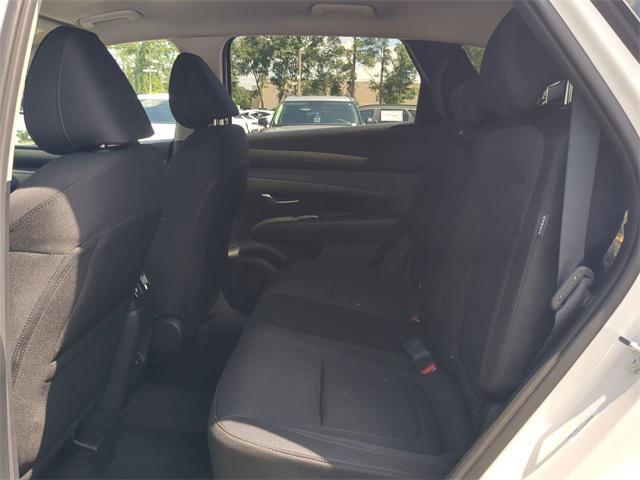 new 2025 Hyundai TUCSON Hybrid car, priced at $33,782