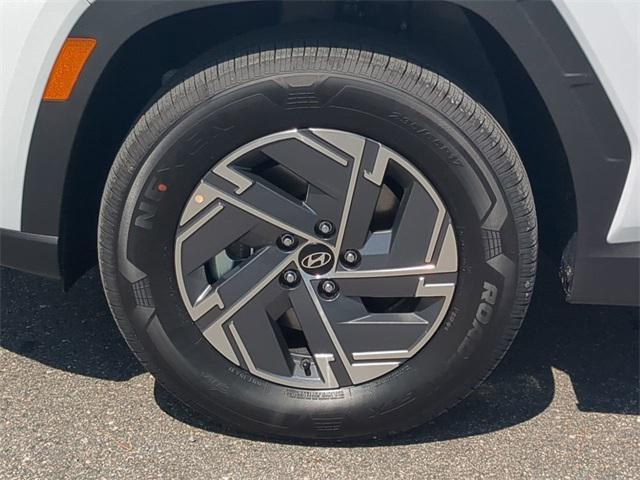 new 2025 Hyundai TUCSON Hybrid car, priced at $33,782