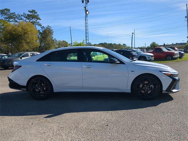 new 2025 Hyundai Elantra car, priced at $29,428