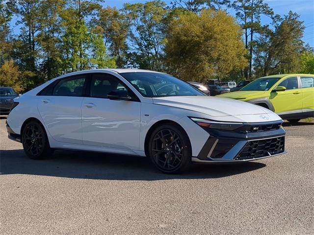 new 2025 Hyundai Elantra car, priced at $29,428