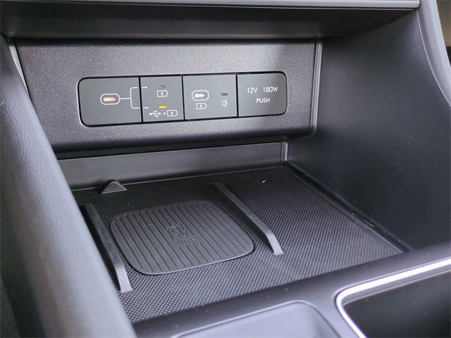 new 2025 Hyundai Sonata Hybrid car, priced at $27,696