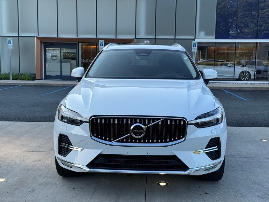 used 2022 Volvo XC60 car, priced at $35,860