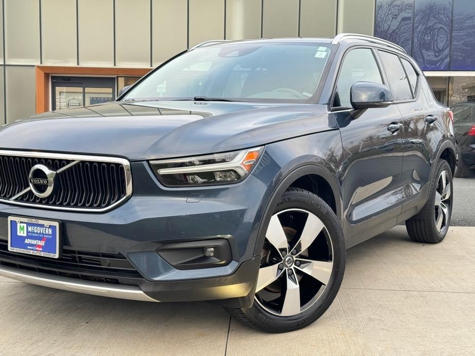 used 2022 Volvo XC40 car, priced at $30,599