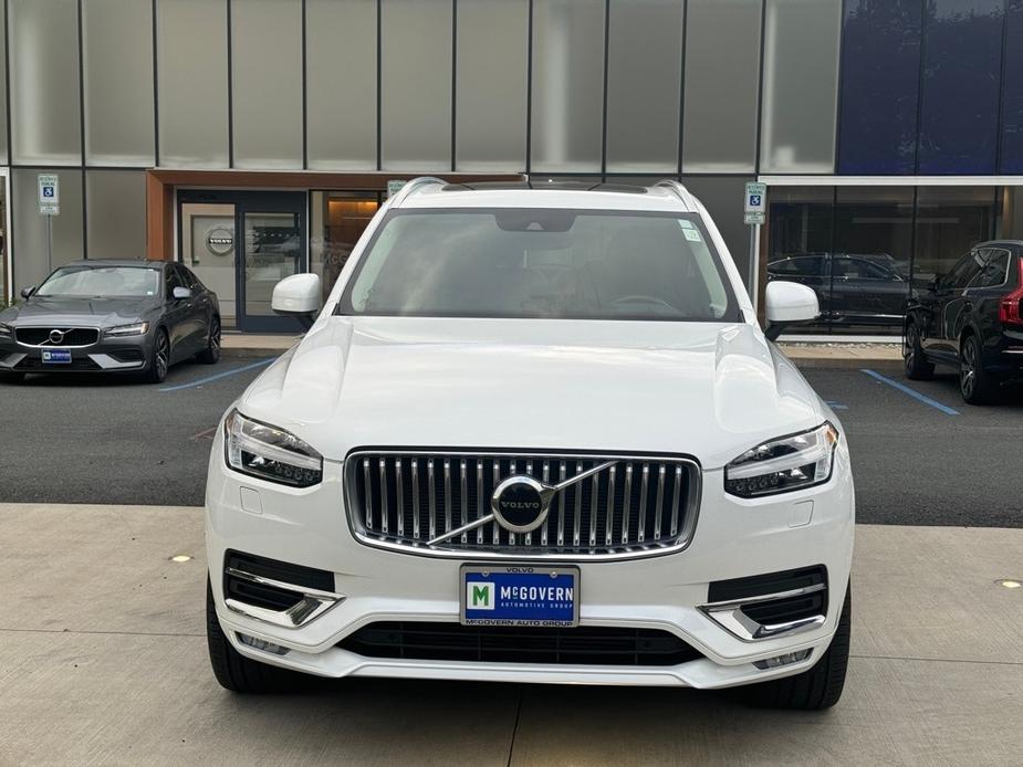 used 2022 Volvo XC90 car, priced at $47,995