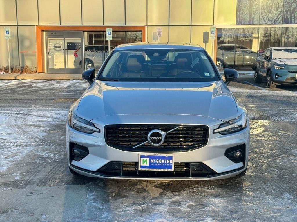 used 2022 Volvo S60 car, priced at $29,995