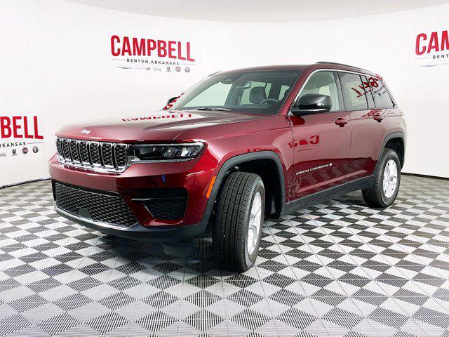 new 2024 Jeep Grand Cherokee car, priced at $38,952