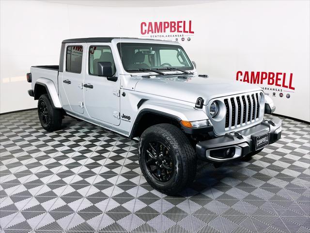 used 2023 Jeep Gladiator car