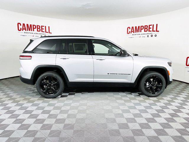 new 2024 Jeep Grand Cherokee car, priced at $40,475