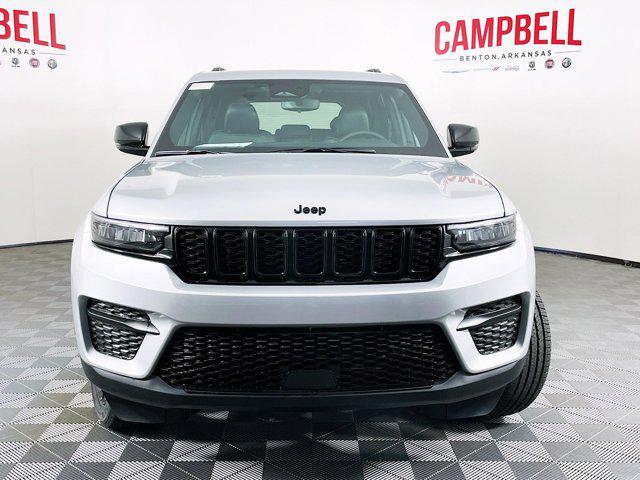 new 2024 Jeep Grand Cherokee car, priced at $40,475