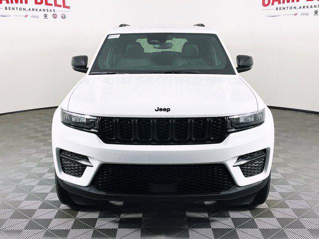 new 2024 Jeep Grand Cherokee car, priced at $39,880