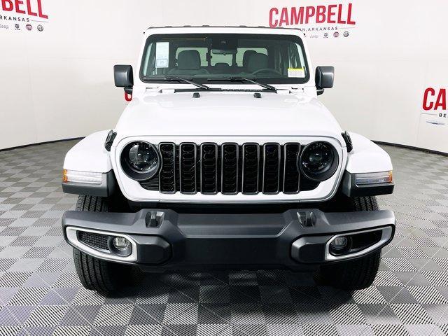 new 2024 Jeep Gladiator car, priced at $46,330