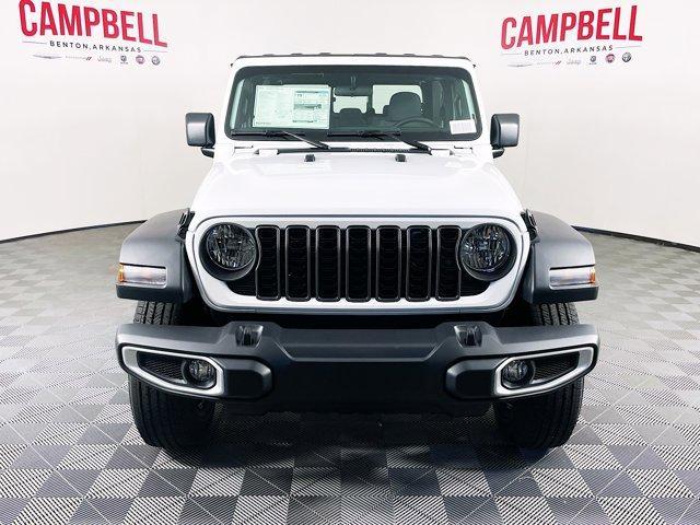 new 2024 Jeep Gladiator car, priced at $38,025