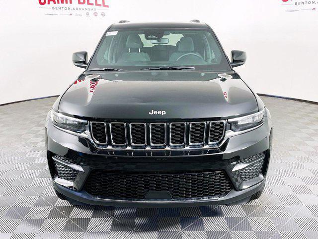 new 2024 Jeep Grand Cherokee car, priced at $38,952