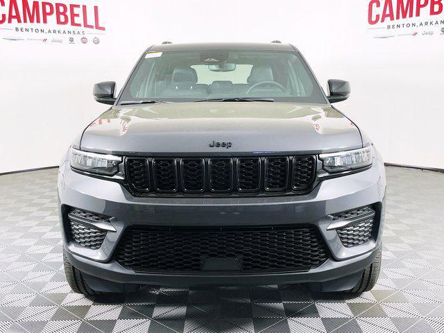 new 2024 Jeep Grand Cherokee car, priced at $41,470