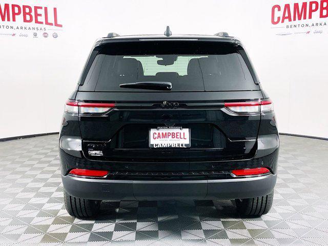 new 2024 Jeep Grand Cherokee car, priced at $41,470