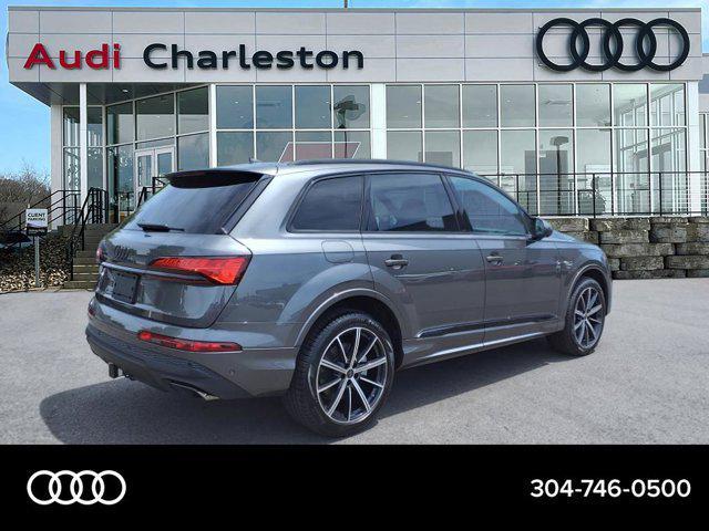 new 2025 Audi Q7 car, priced at $64,895