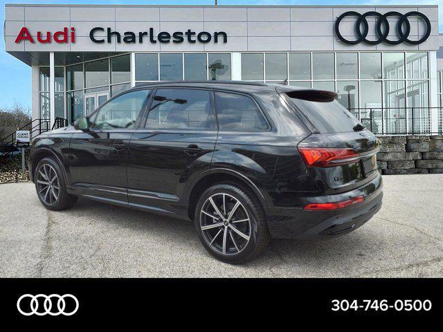 new 2024 Audi Q7 car, priced at $69,395