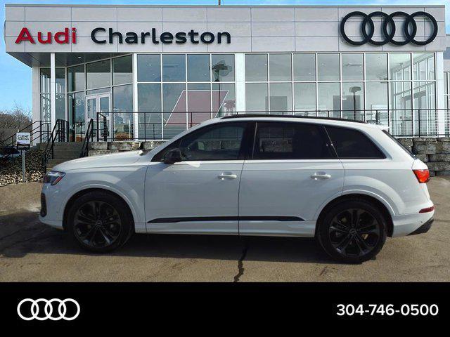 new 2025 Audi Q7 car, priced at $79,895