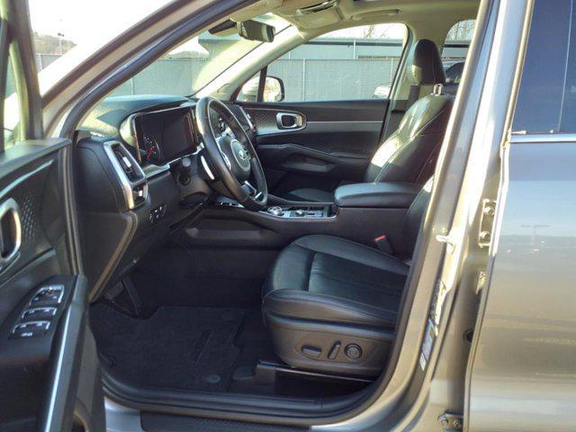 used 2021 Kia Sorento Hybrid car, priced at $25,971