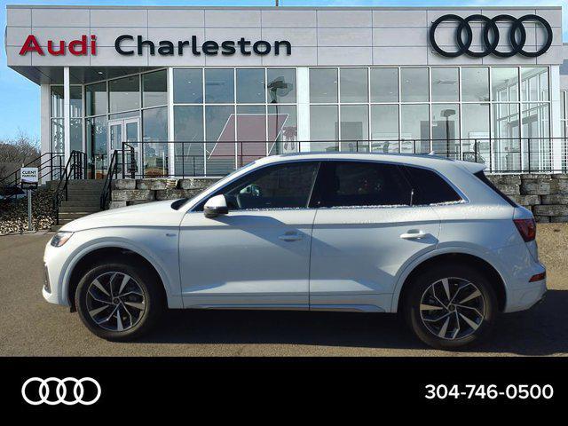 new 2025 Audi Q5 car, priced at $53,985