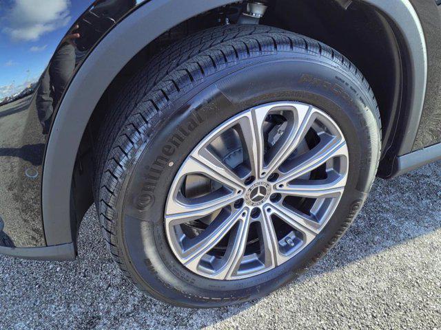 used 2024 Mercedes-Benz GLC 300 car, priced at $47,999