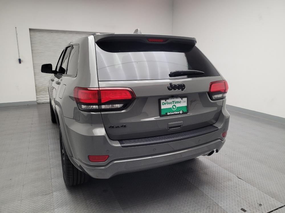 used 2021 Jeep Grand Cherokee car, priced at $20,895