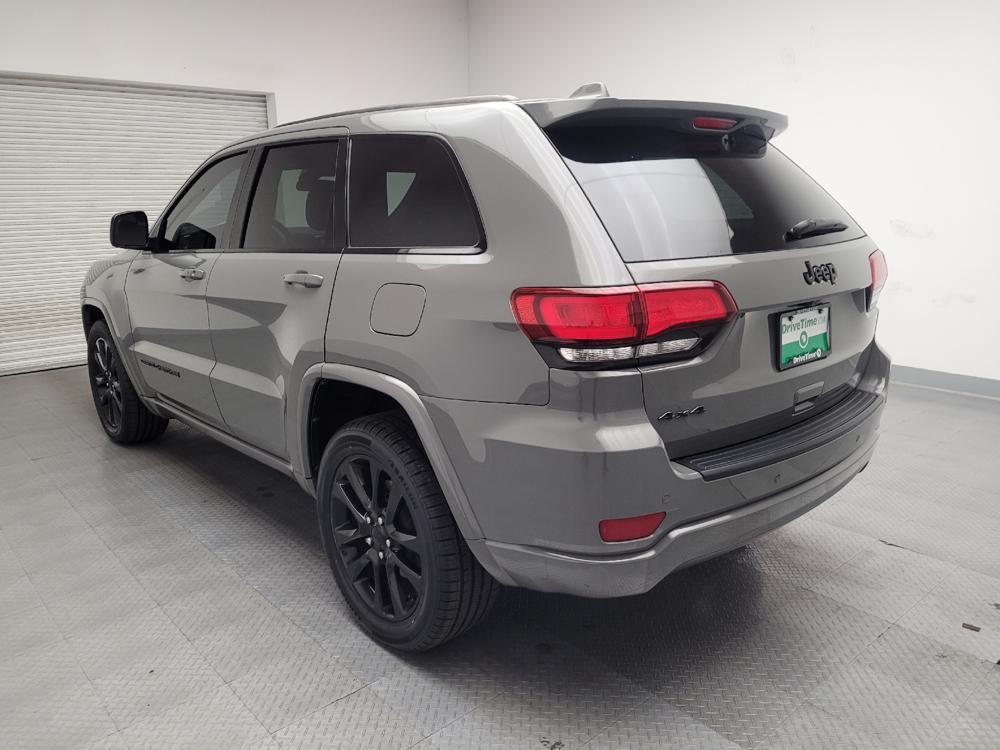 used 2021 Jeep Grand Cherokee car, priced at $20,895