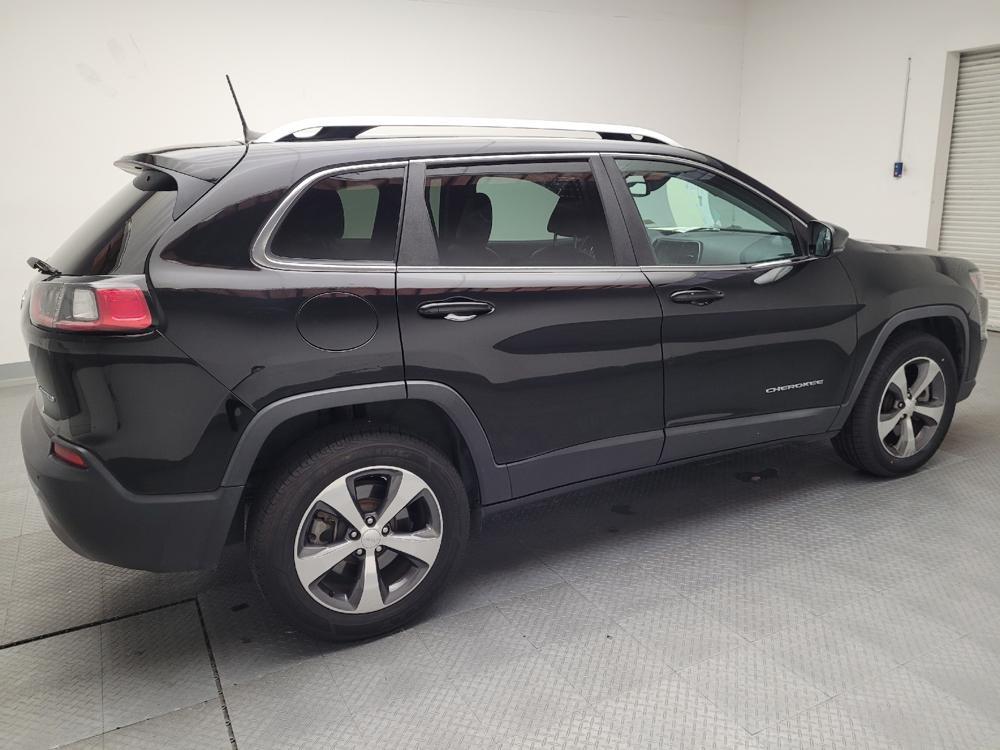used 2020 Jeep Cherokee car, priced at $19,295