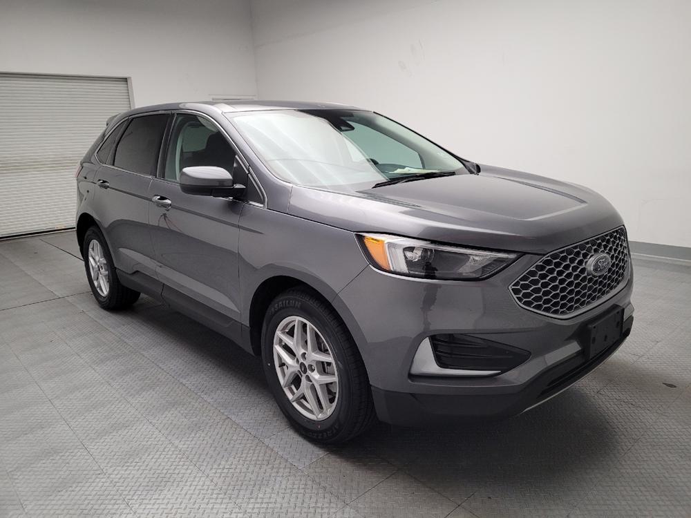 used 2024 Ford Edge car, priced at $23,595