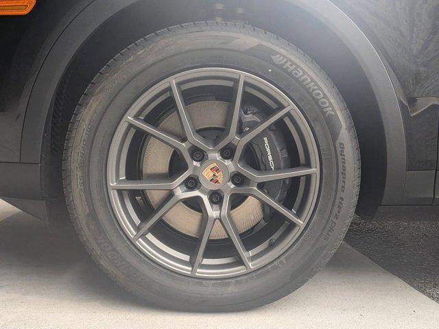 used 2025 Porsche Cayenne car, priced at $92,990