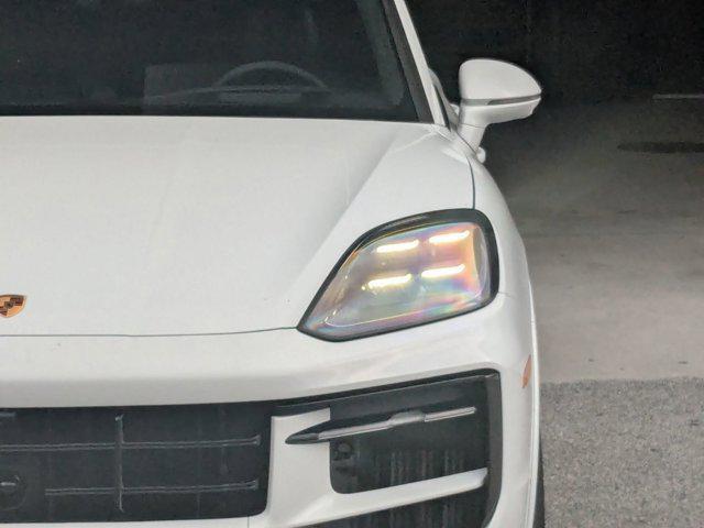 new 2025 Porsche Cayenne car, priced at $141,125