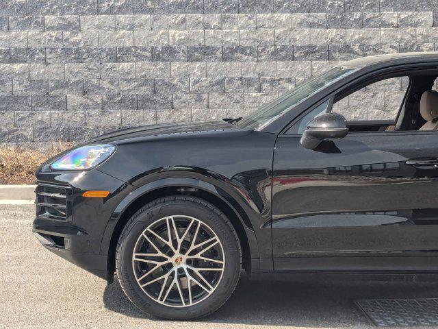 new 2025 Porsche Cayenne car, priced at $103,725