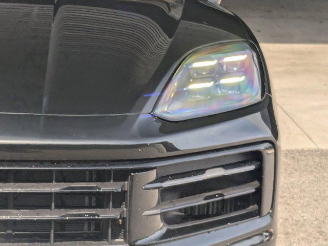 new 2025 Porsche Cayenne car, priced at $103,725