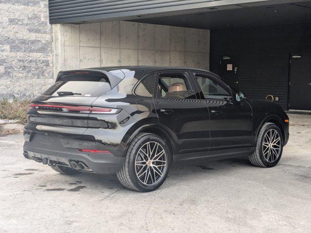 new 2025 Porsche Cayenne car, priced at $103,725
