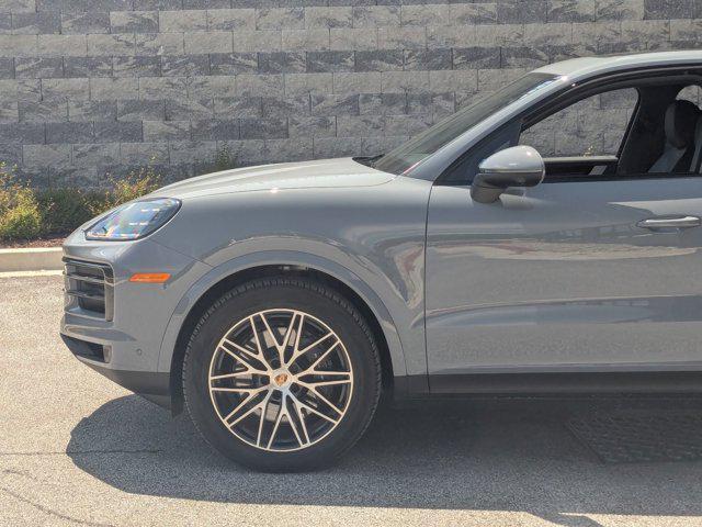 used 2025 Porsche Cayenne car, priced at $91,990
