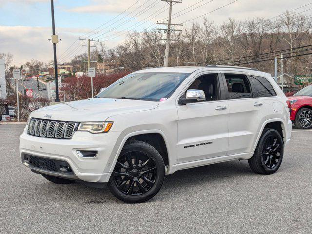 used 2017 Jeep Grand Cherokee car, priced at $17,412