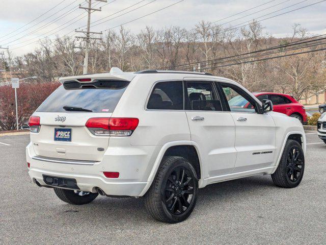 used 2017 Jeep Grand Cherokee car, priced at $17,412