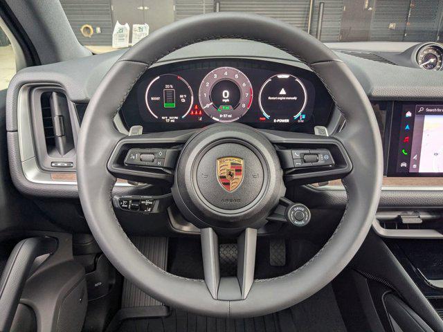 new 2025 Porsche Cayenne car, priced at $112,505