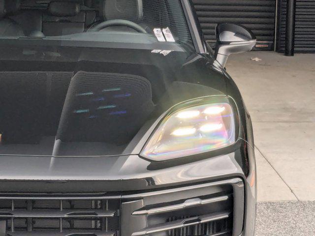 new 2025 Porsche Cayenne car, priced at $112,505