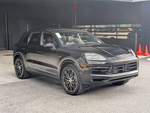 new 2025 Porsche Cayenne car, priced at $112,505