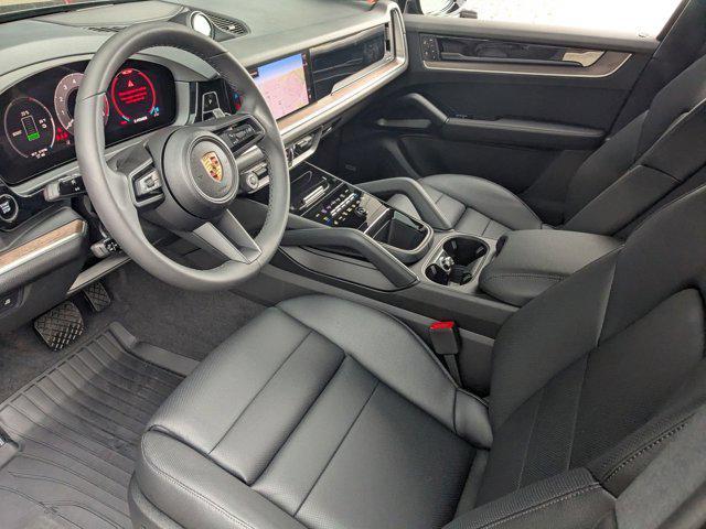new 2025 Porsche Cayenne car, priced at $112,505