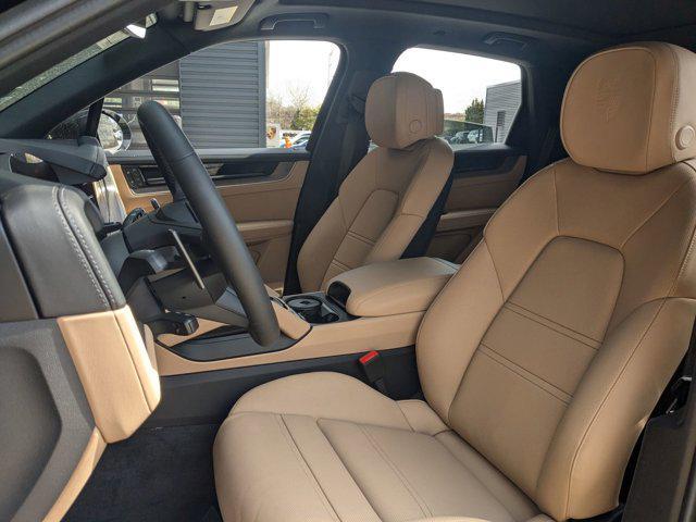 used 2025 Porsche Cayenne car, priced at $91,990