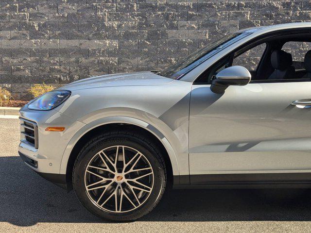 used 2025 Porsche Cayenne car, priced at $90,990