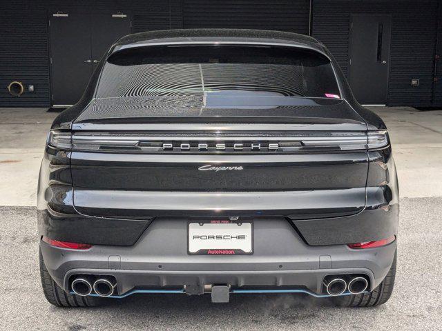new 2025 Porsche Cayenne car, priced at $108,255
